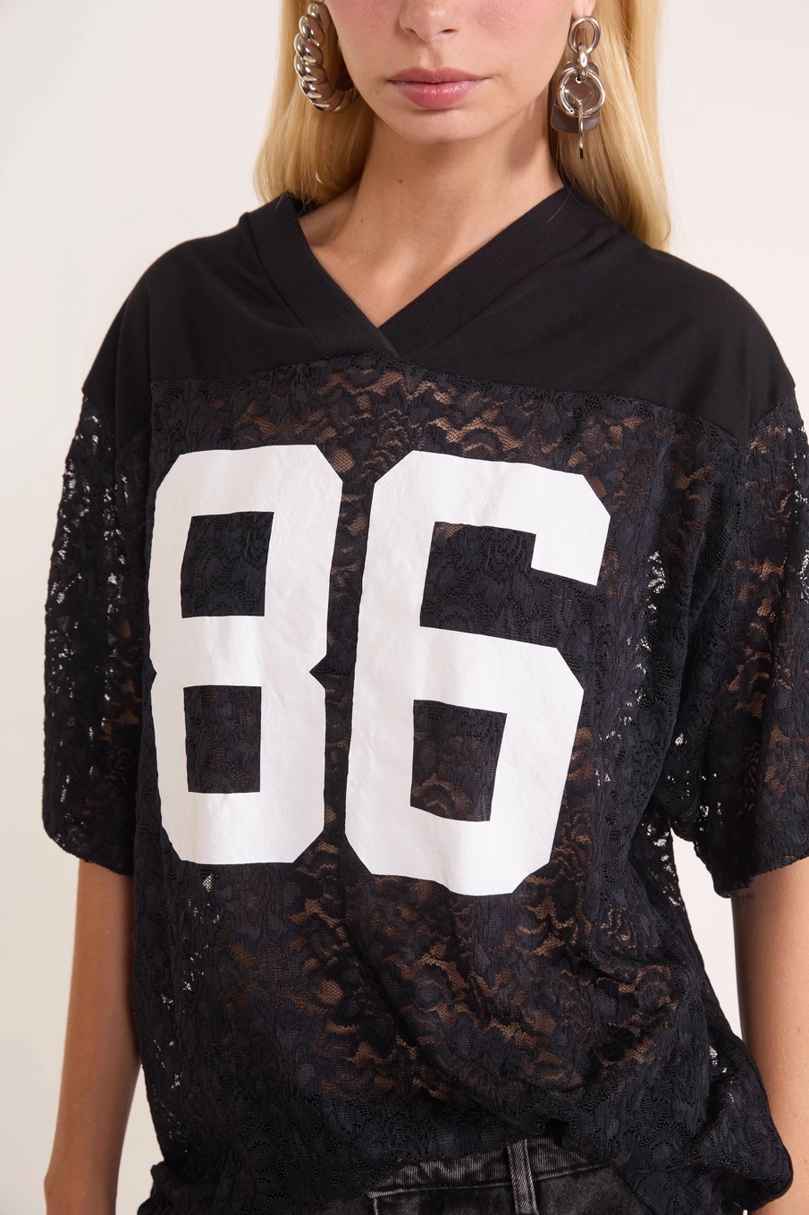 Camiseta Jersey Em Renda Preto