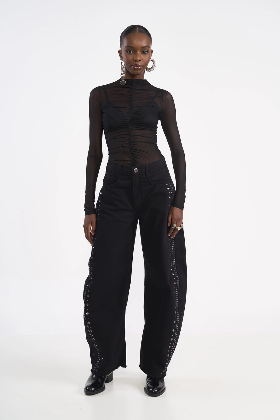 Blusa Slim Em Tule Com Drapeado Preto