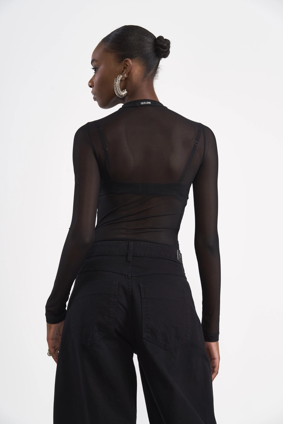 Blusa Slim Em Tule Com Drapeado Preto