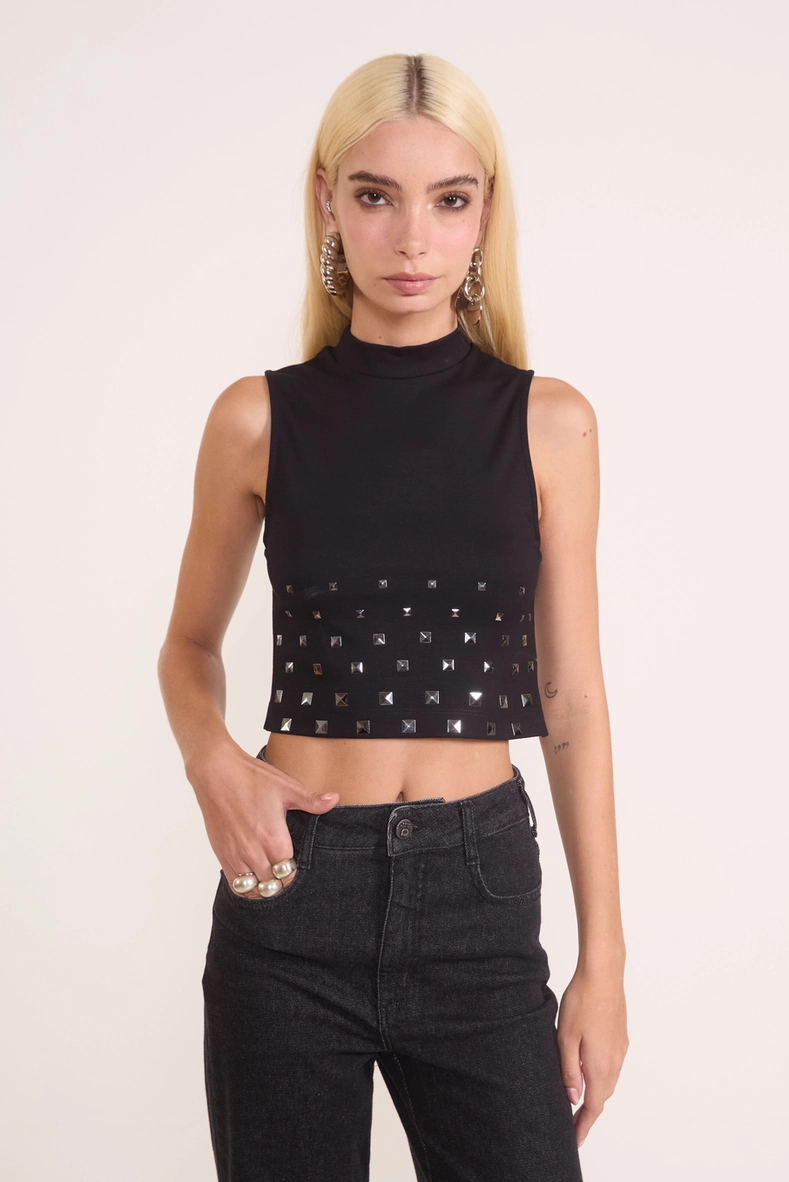 Blusa Cropped Com Aplicação
