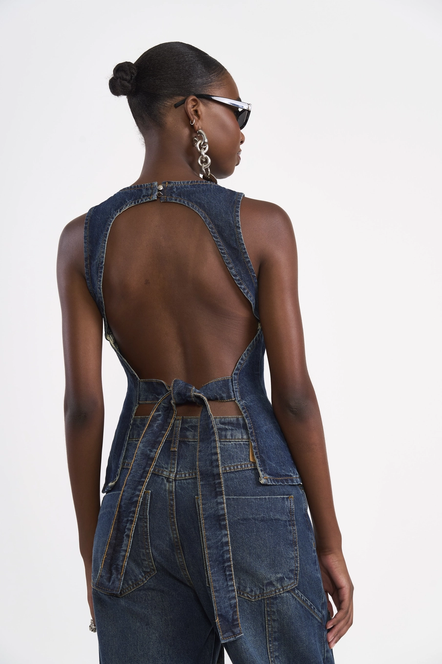 Blusa Jeans Peplum Open Back Índigo