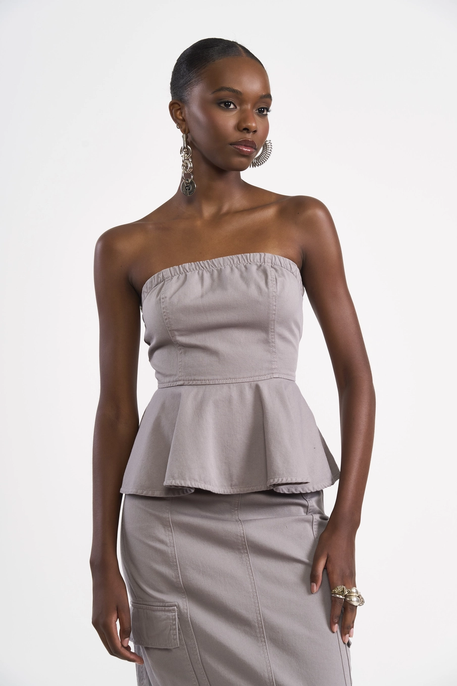 Blusa Tomara Que Caia Peplum Em Sarja Cinza