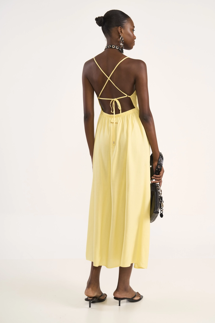 Vestido Midi Em Linho Soft Amarelo