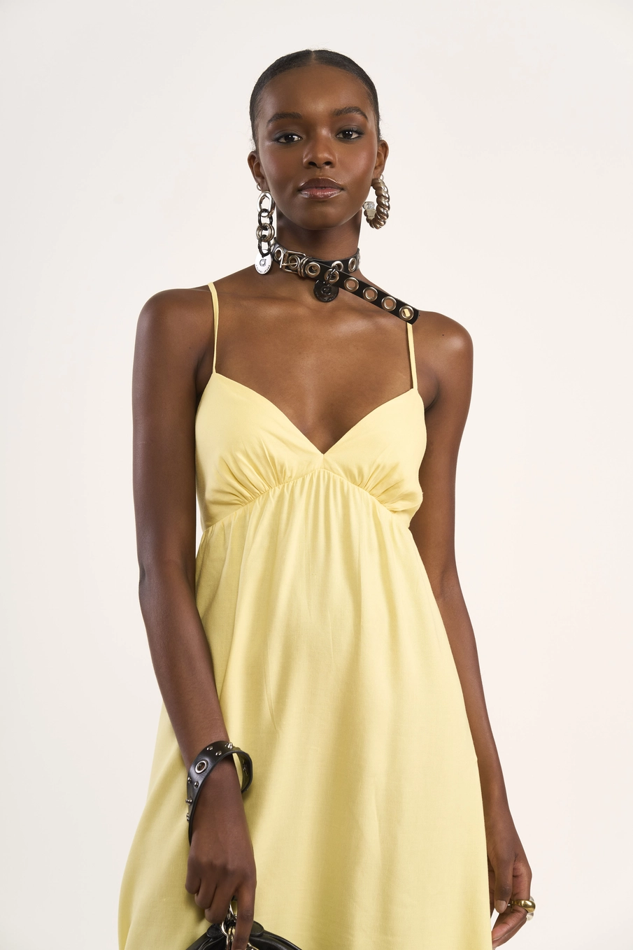 Vestido Midi Em Linho Soft Amarelo