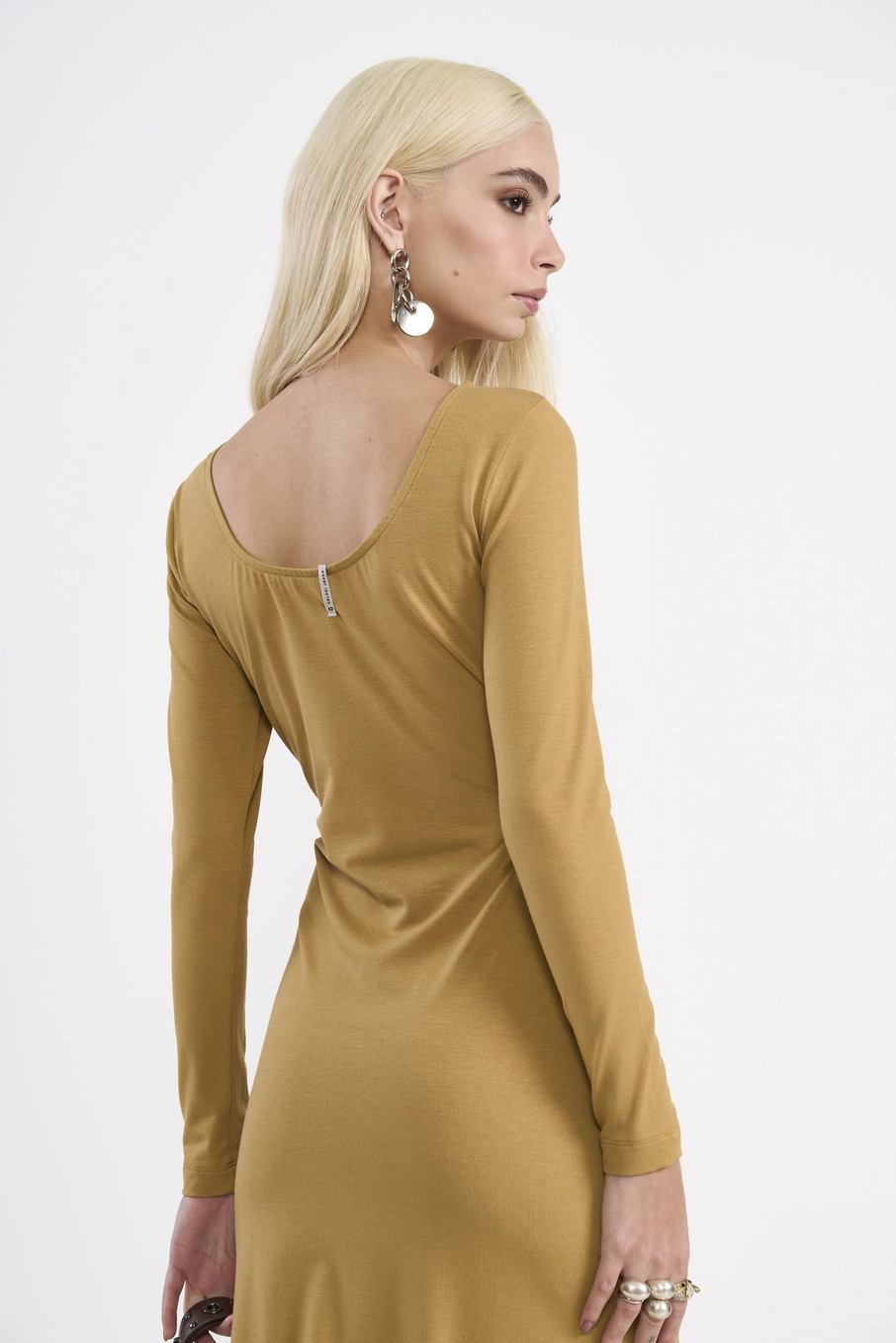 Vestido Midi Cut-out Bege Soybean