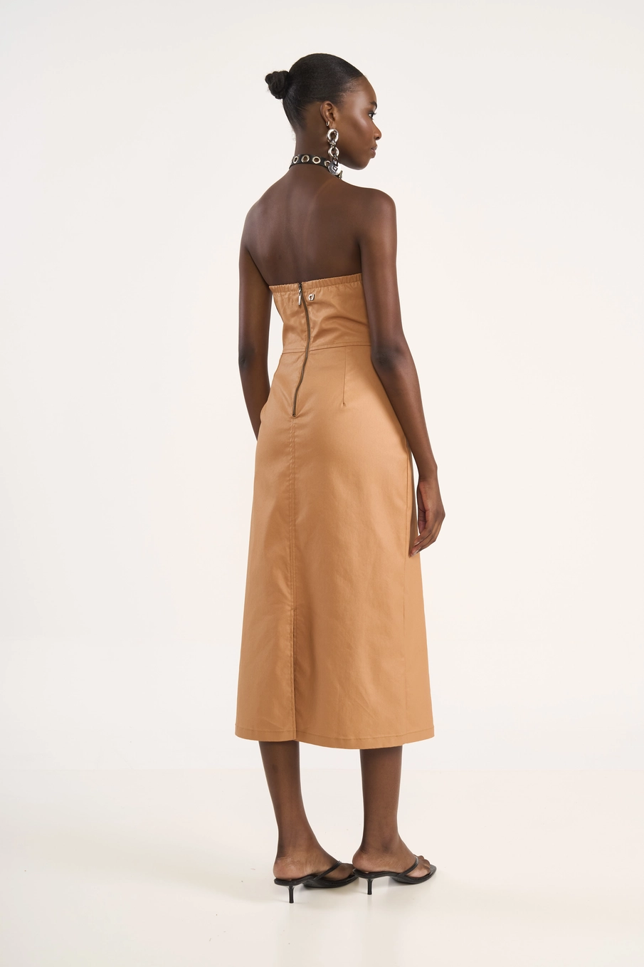 Vestido Midi Tomara Que Caia Em Sarja Bege