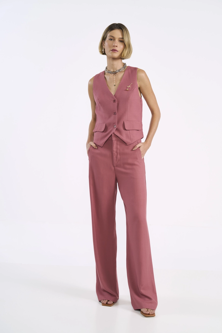 Calça Alfaiataria Reta Ampla Rosa