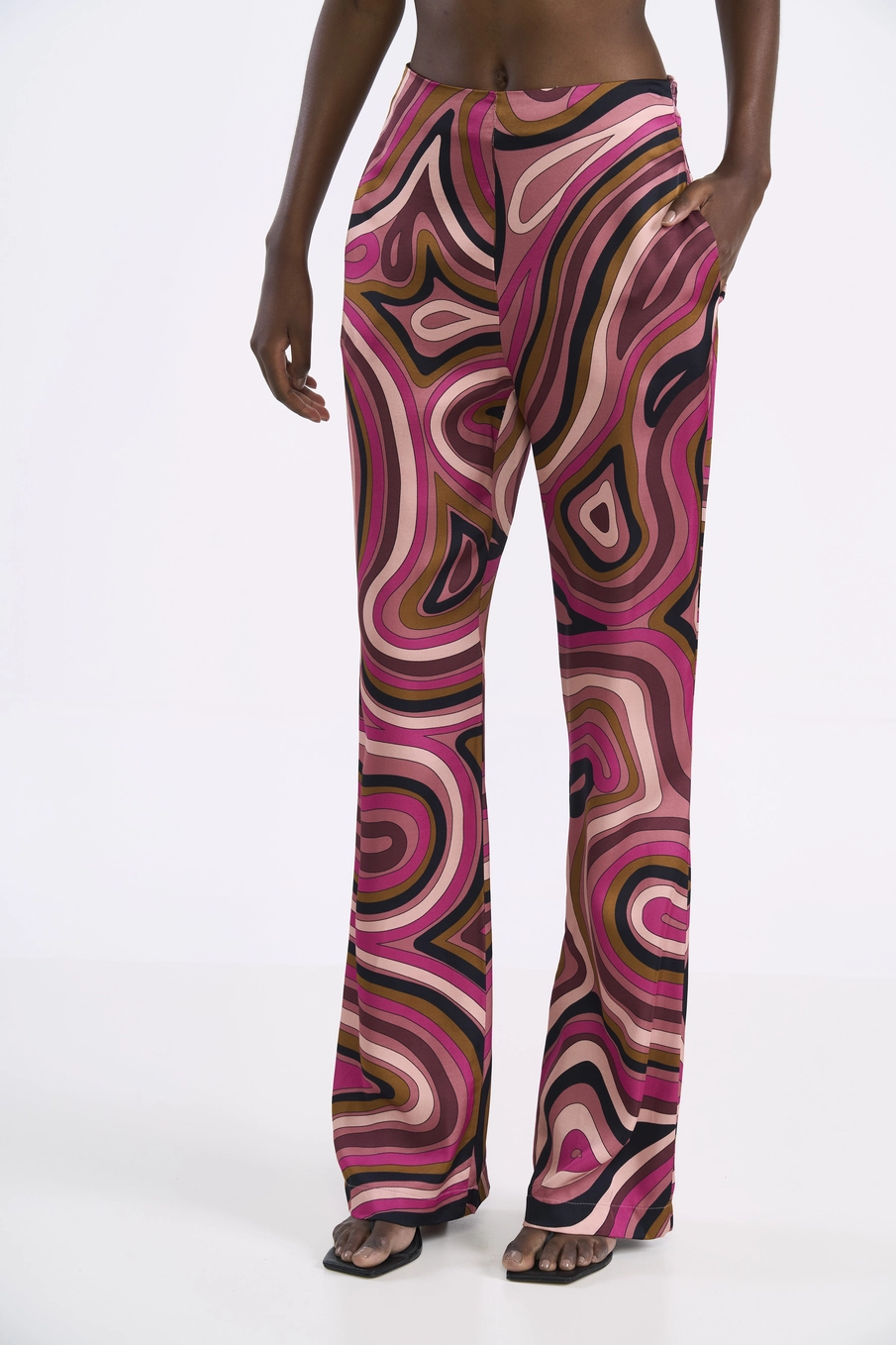 Calça Fluida Estampa Labirinto Estampados