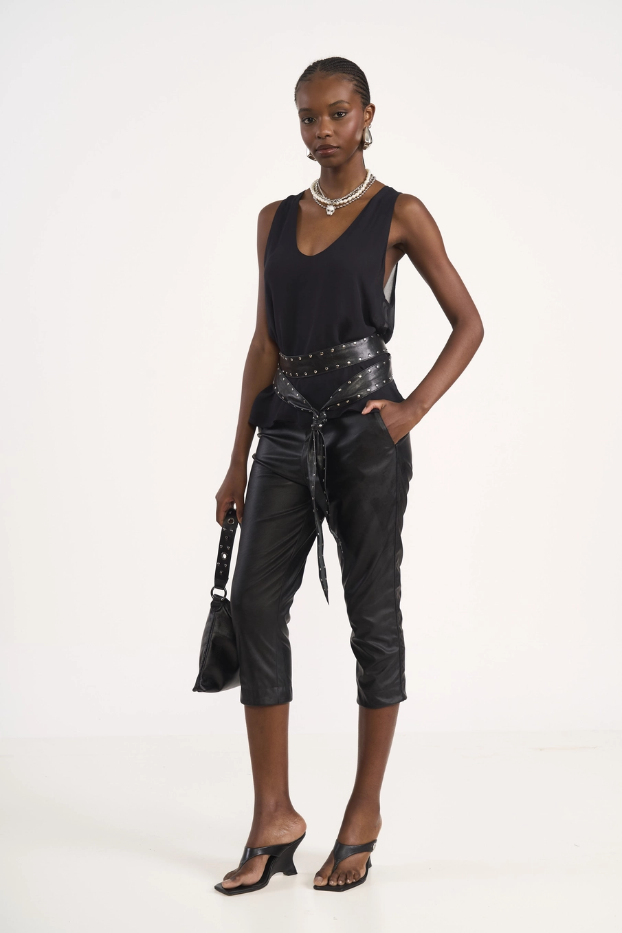 Bermuda Slim Midi Preto