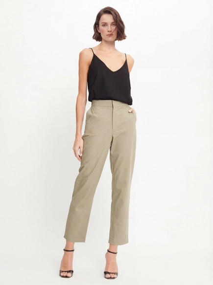 Calça Alfaiataria Feminina Cenoura