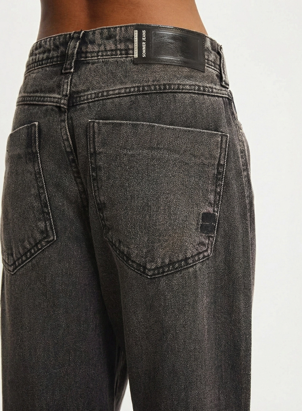 Calça Jeans Feminina Reta Indigo Preto 3