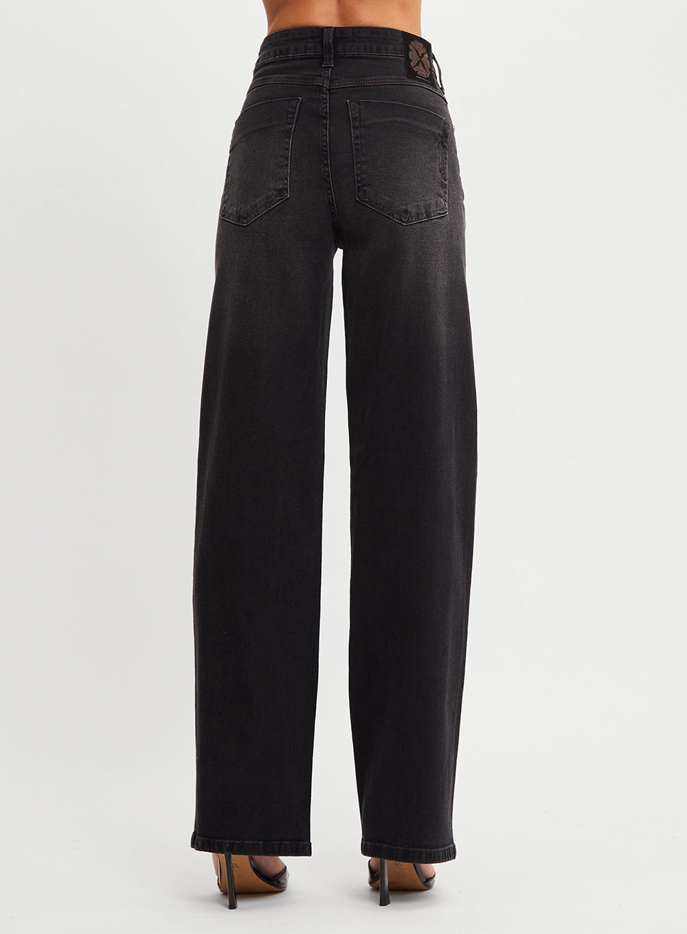 Calça Jeans Reta Slim Indigo Preto 3