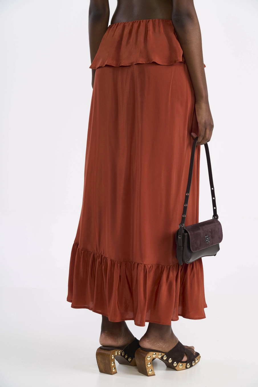 Saia Maxi Camadas Nostalgic Em Viscose Marrom