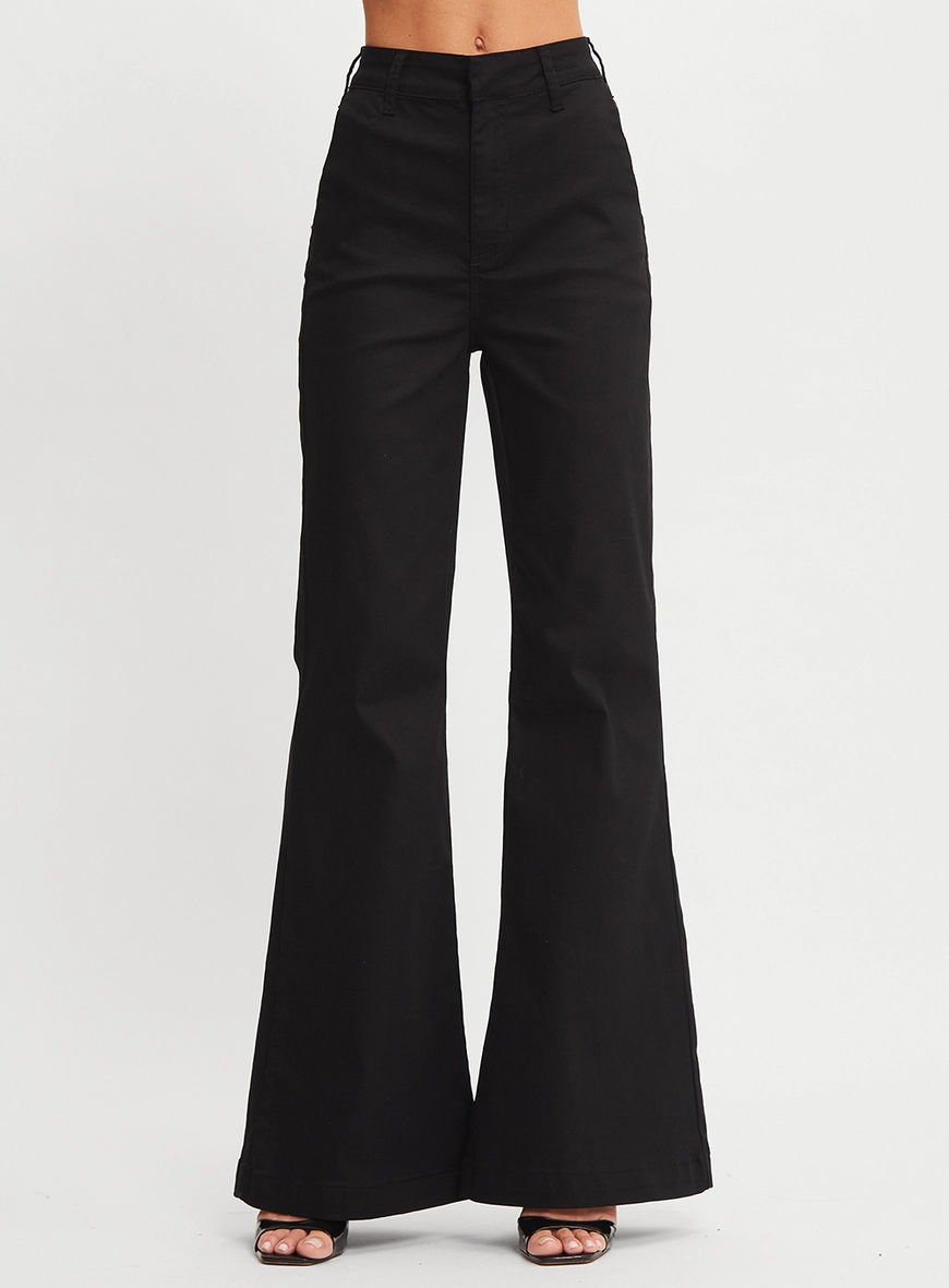 Calça Flare Feminina Preto 2