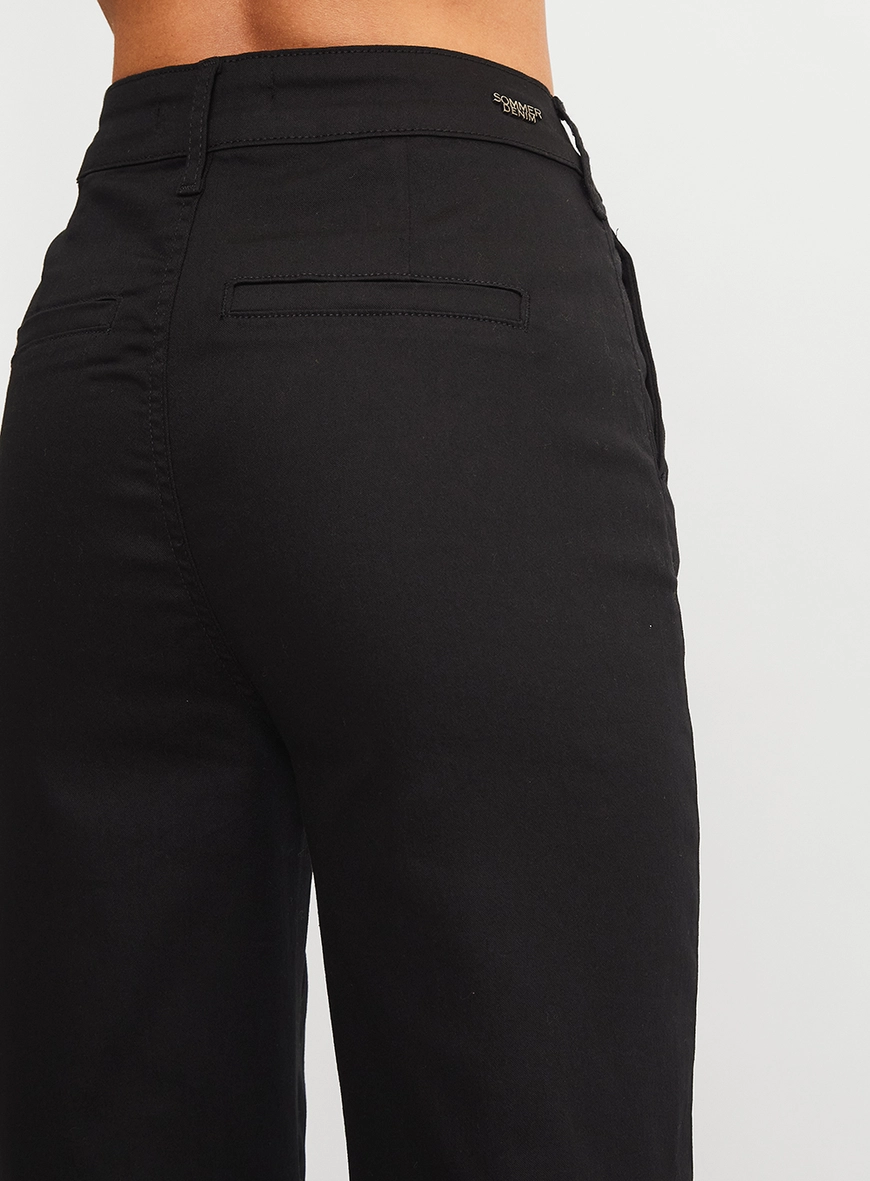 Calça Flare Feminina Preto 4