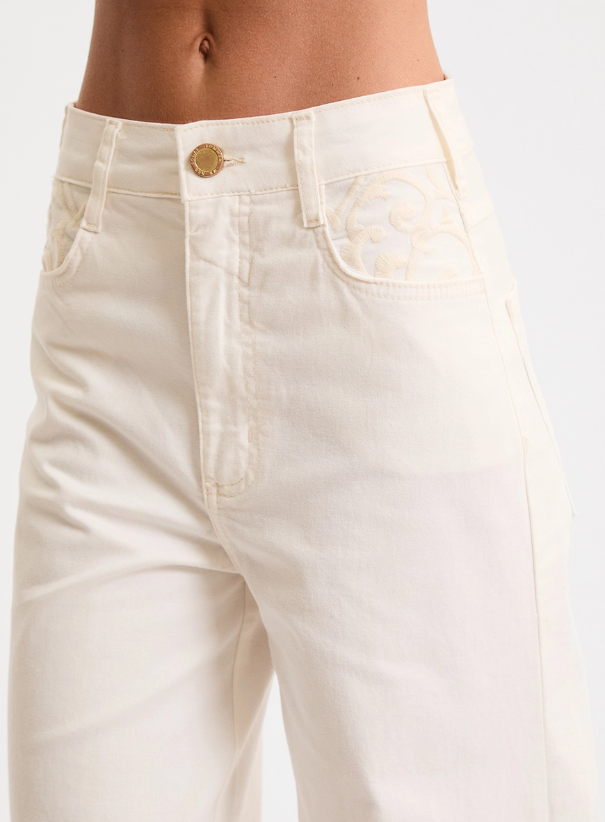 Calça Sarja Reta Slim Off Shell 4