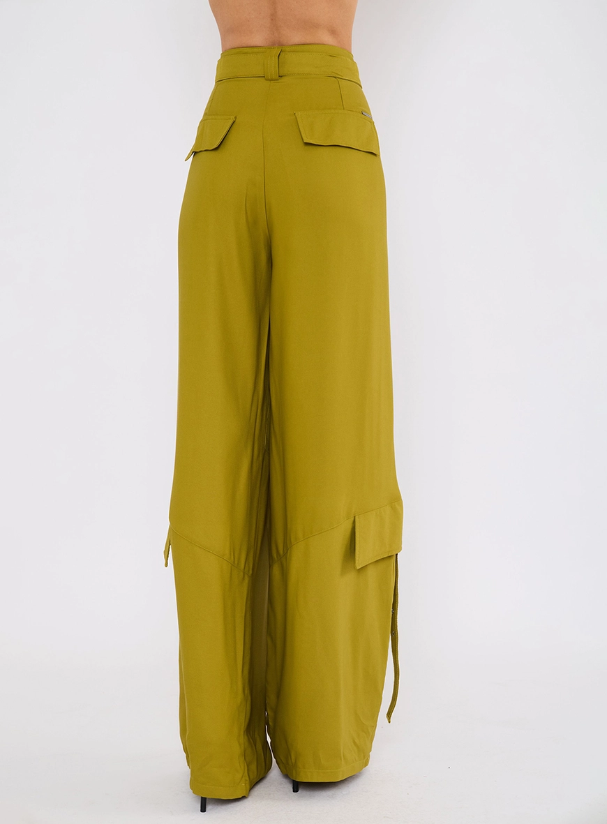 Calça Com Cinto Verde 3