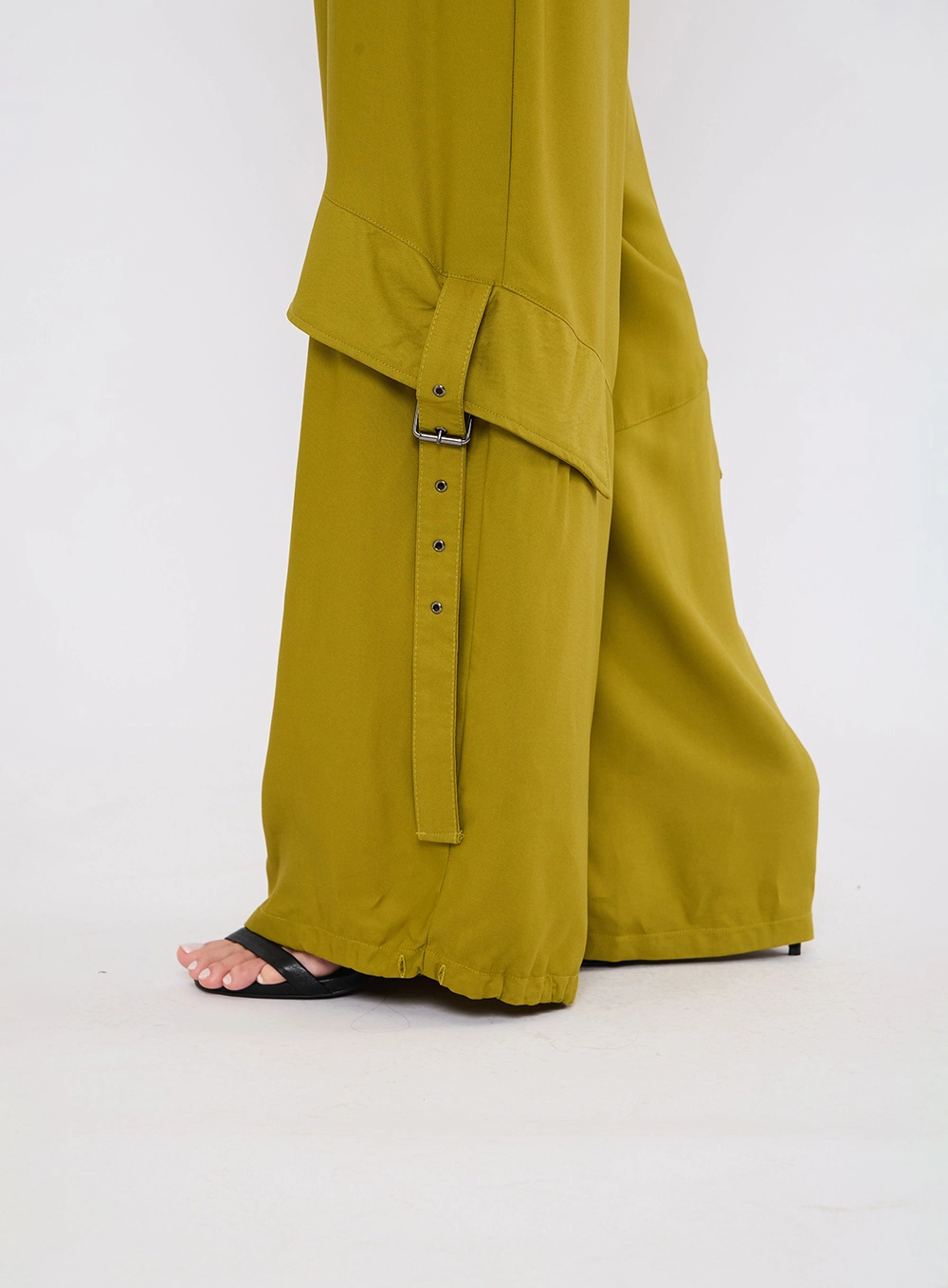 Calça Com Cinto Verde 2