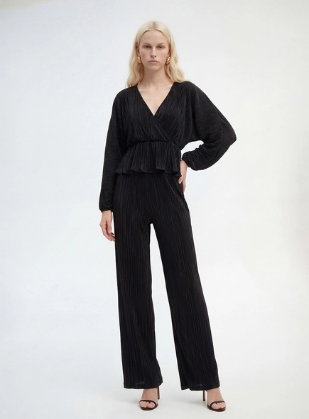 Calça Plissada Reta