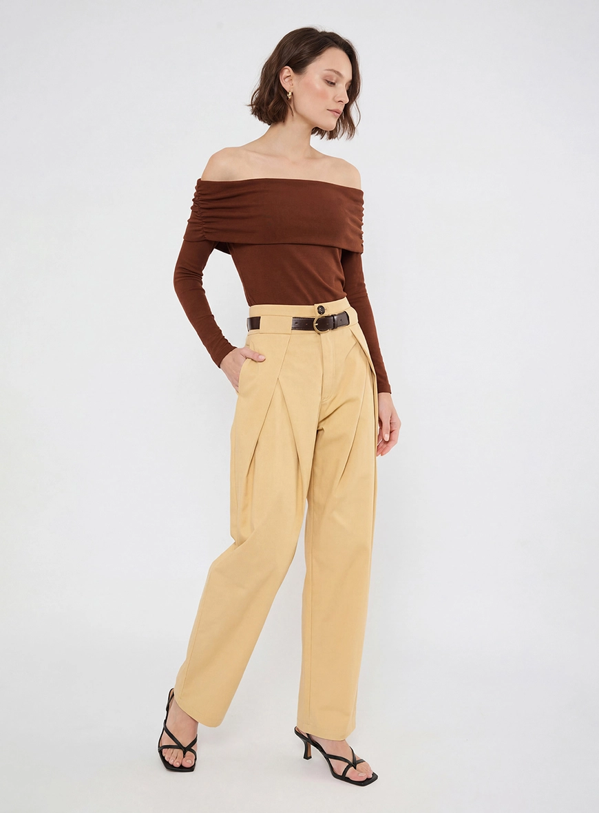 Blusa Slim Ombro A Ombro Marrom 3
