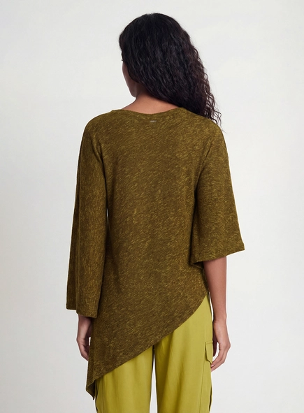 Blusa Assimétrica Fluida