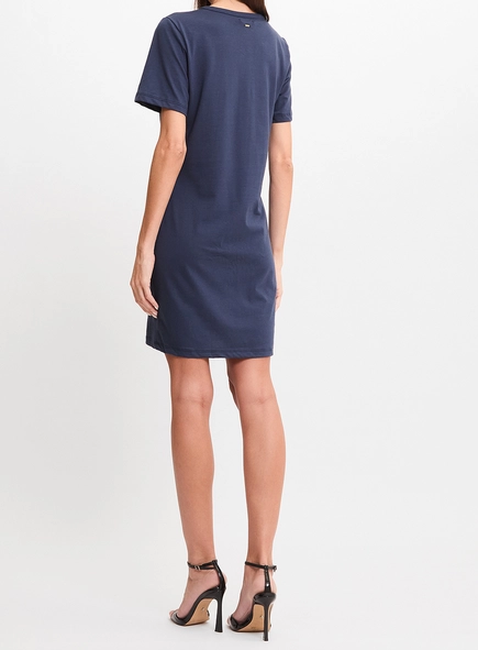 Vestido Curto Comfort Estilo T-shirt