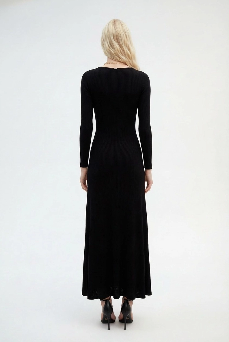 Vestido Longo Slim Solto Manga Longa Preto 2