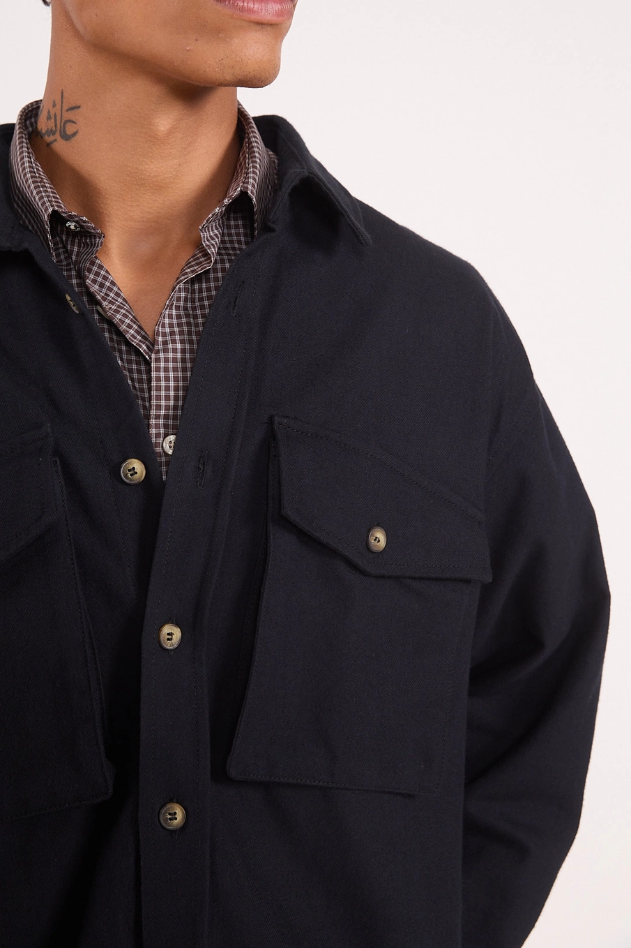 Jaqueta Overshirt Utilitária Preto