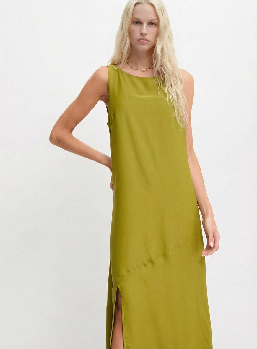 Vestido Longo Slim Evasê Verde 4