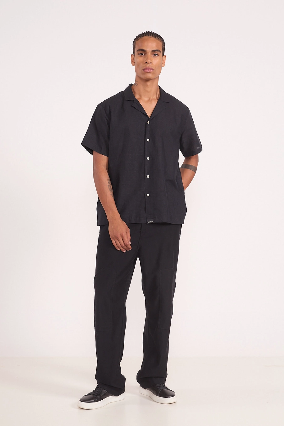 Camisa De Linho Manga Curta Preto