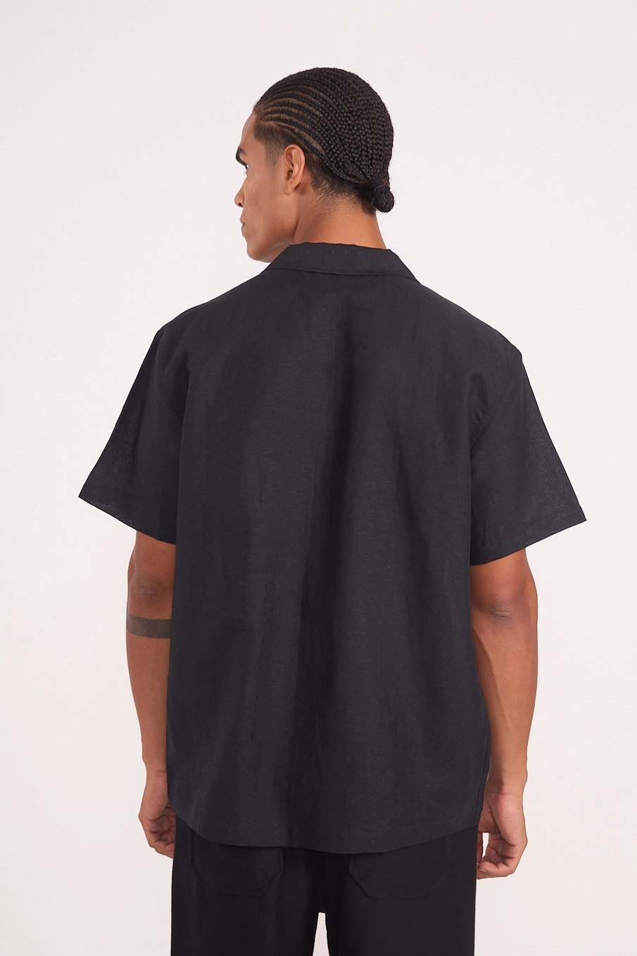 Camisa De Linho Manga Curta Preto