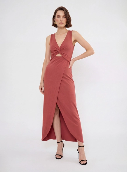 Vestido Midi Slim Canelado Detalhe Frontal