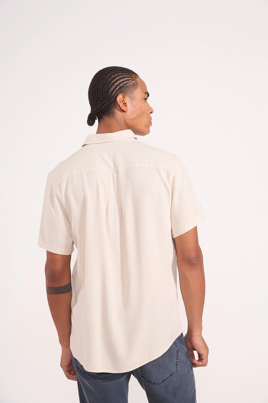 Camisa Trama Nobre Com Linho Bege