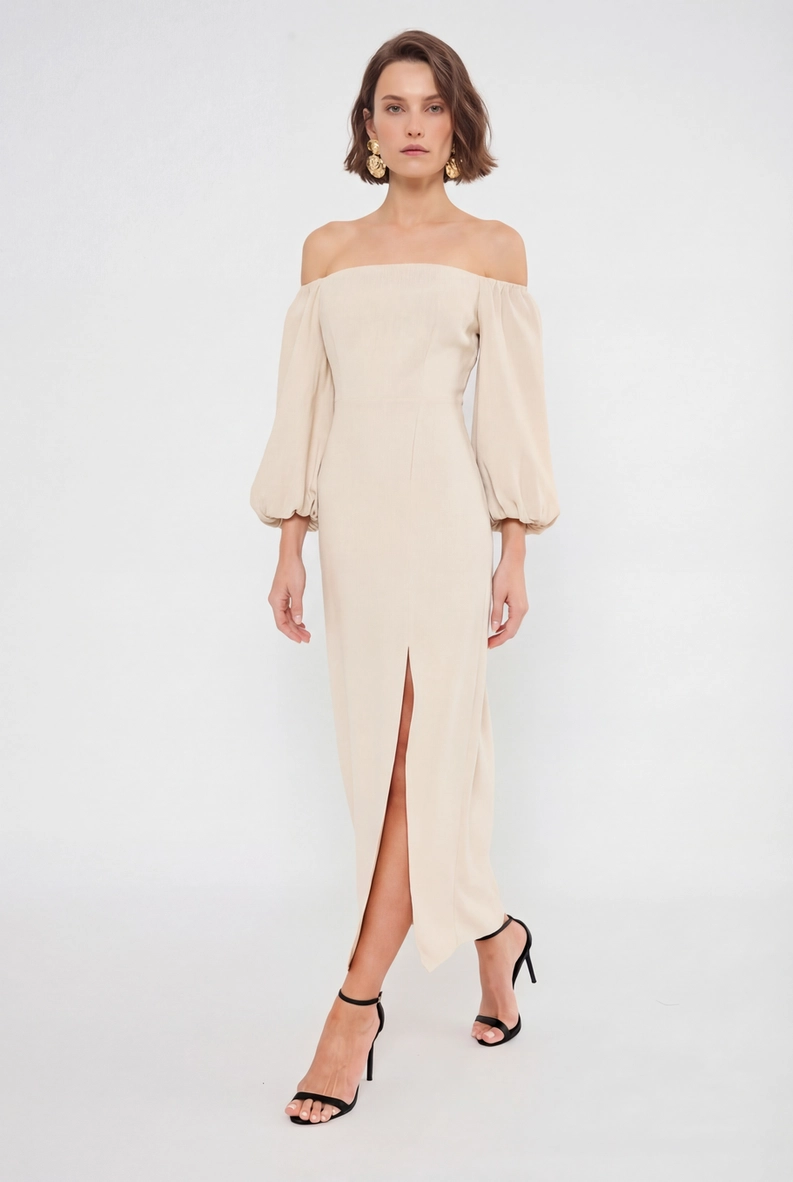 Vestido Midi Slim Com Fenda Bege Esquilo 1