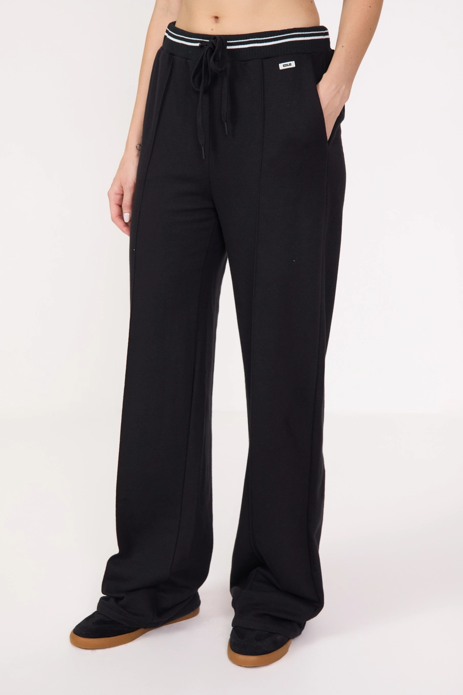 Calça Moletom Feminina Wide Cintura Média Preto 3