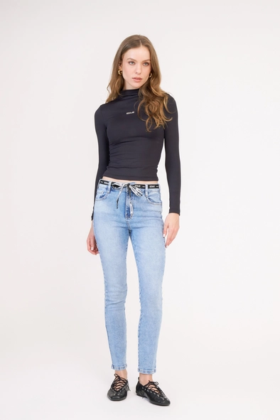 Calça Jeans Feminina Skinny Média
