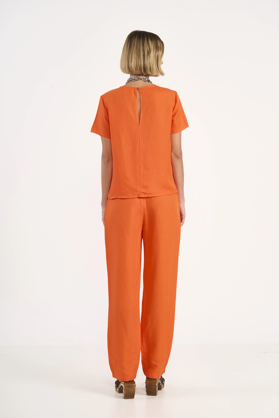 Camiseta Feminina De Viscose E Linho Laranja