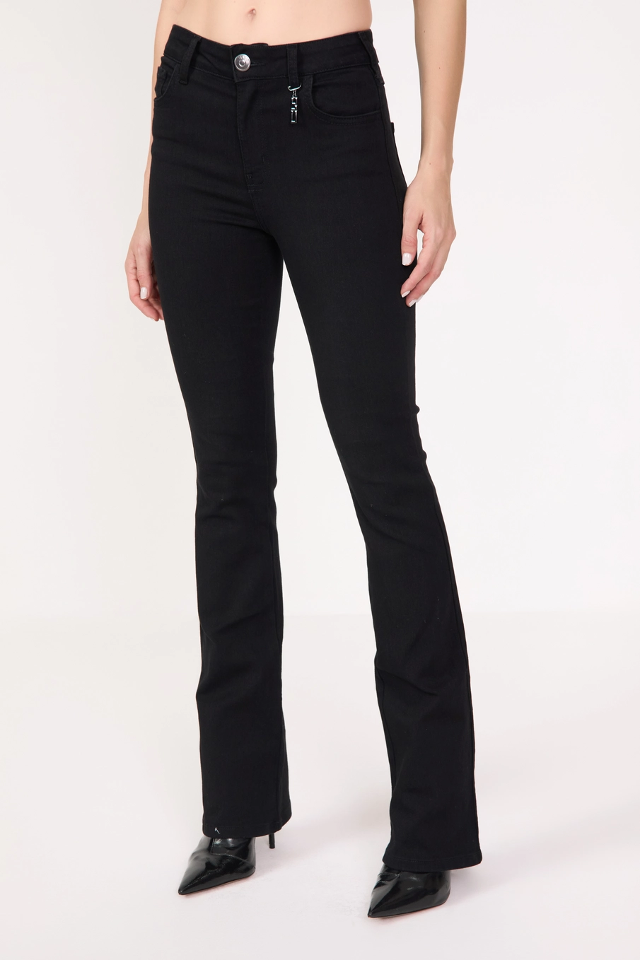 Calça Jeans Feminina Boot Cut Média Indigo Preto 3