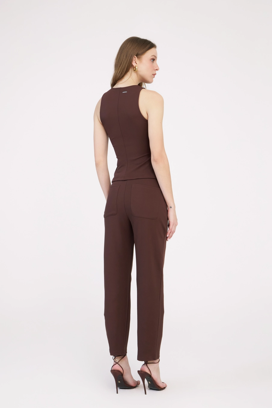Calça Alfaiataria Feminina Reta Marrom 2
