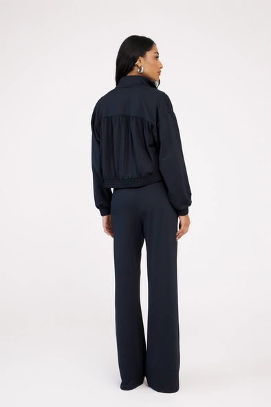 Calça Feminina Wide Leg Com Pregas