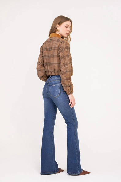 Calça Jeans Feminina Push Up Flare