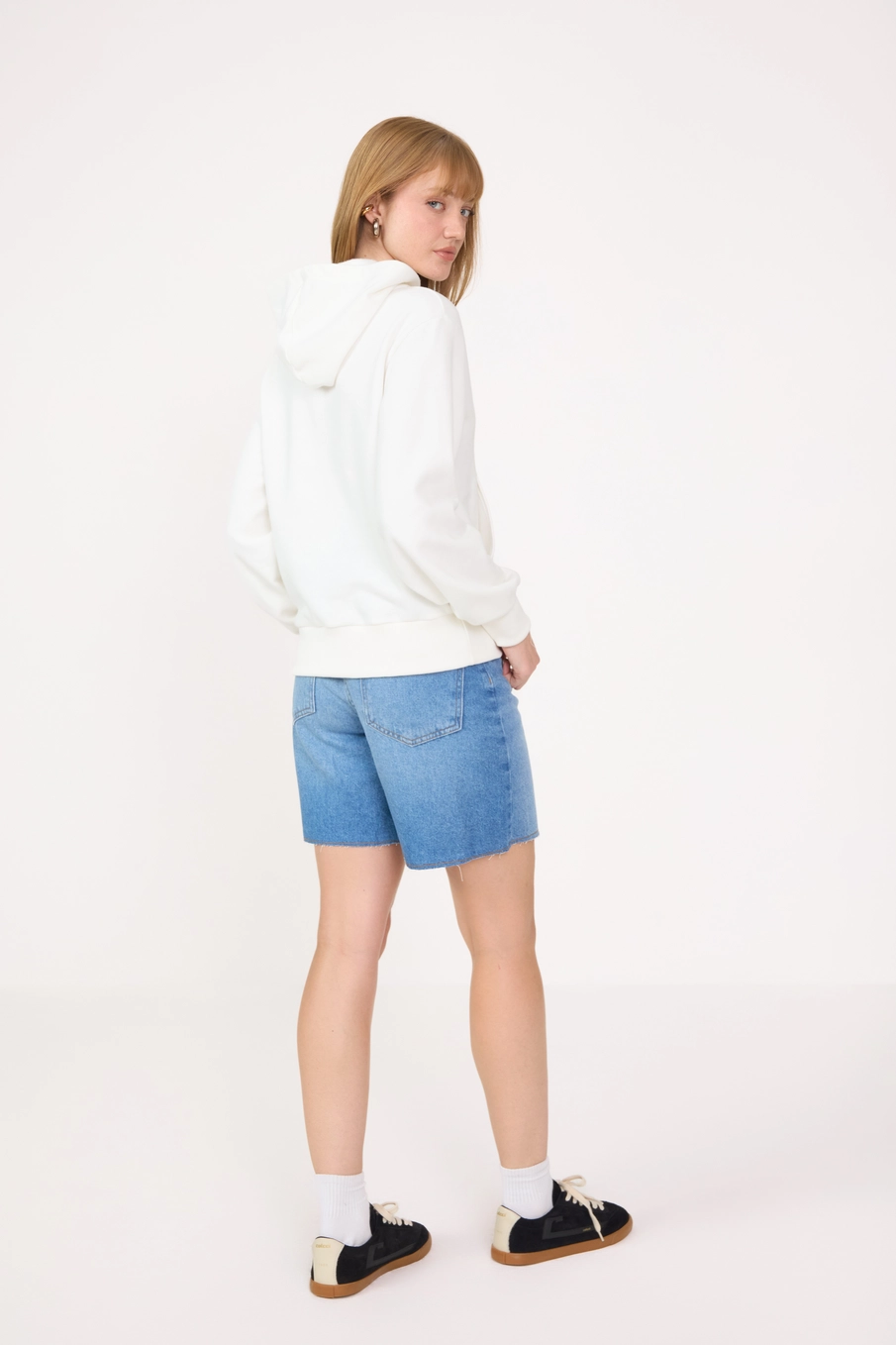 Bermuda Jeans Feminina Trapeze Alta Com Cinto Índigo 2