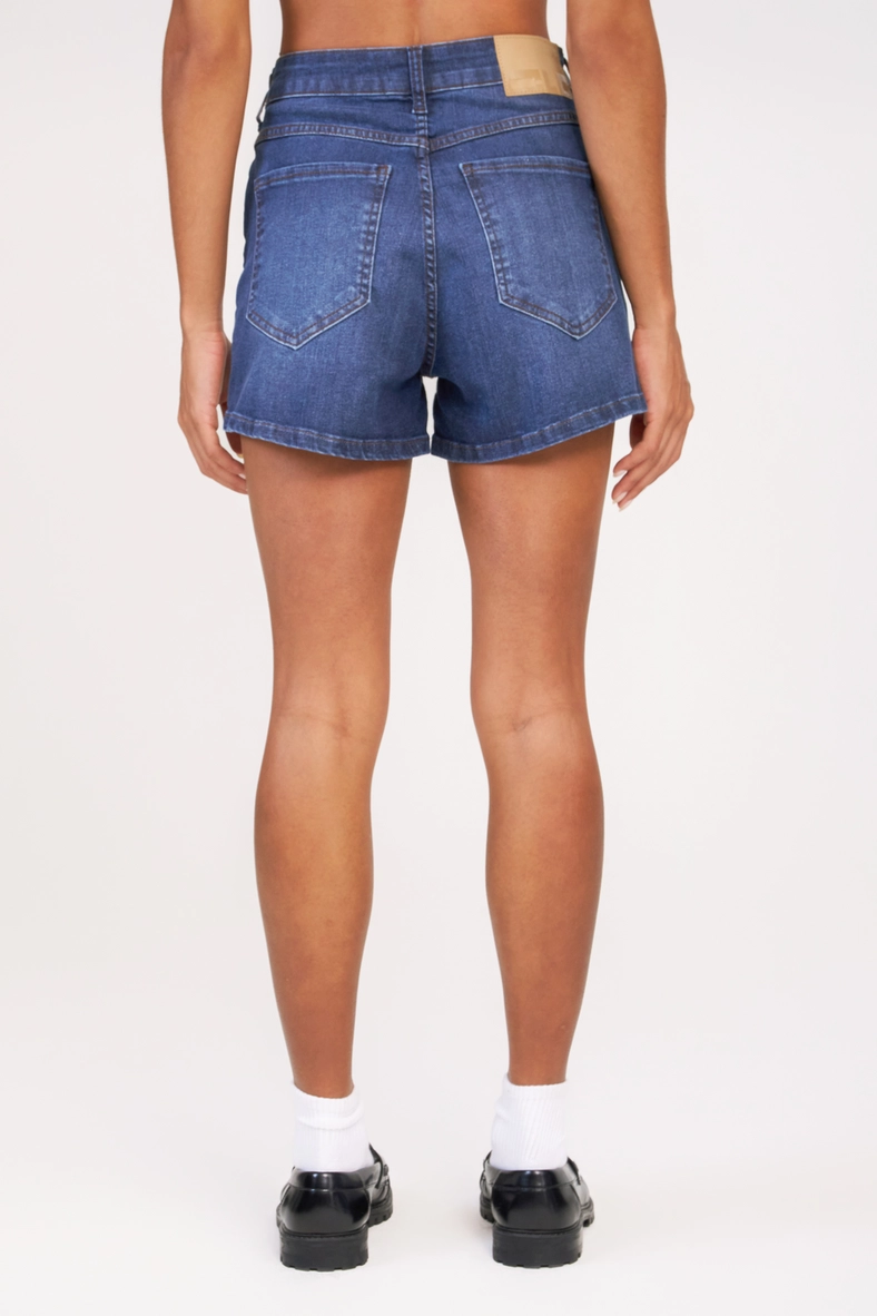 Short Jeans Slim Básico Índigo 4