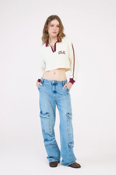 Polo Feminina Over Texturizada Manga Longa