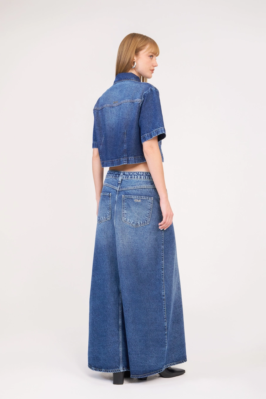 Camisa Jeans Feminina Cropped Índigo 2