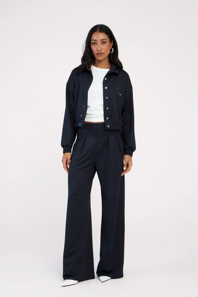 Jaqueta Feminina Bomber Gola Alta