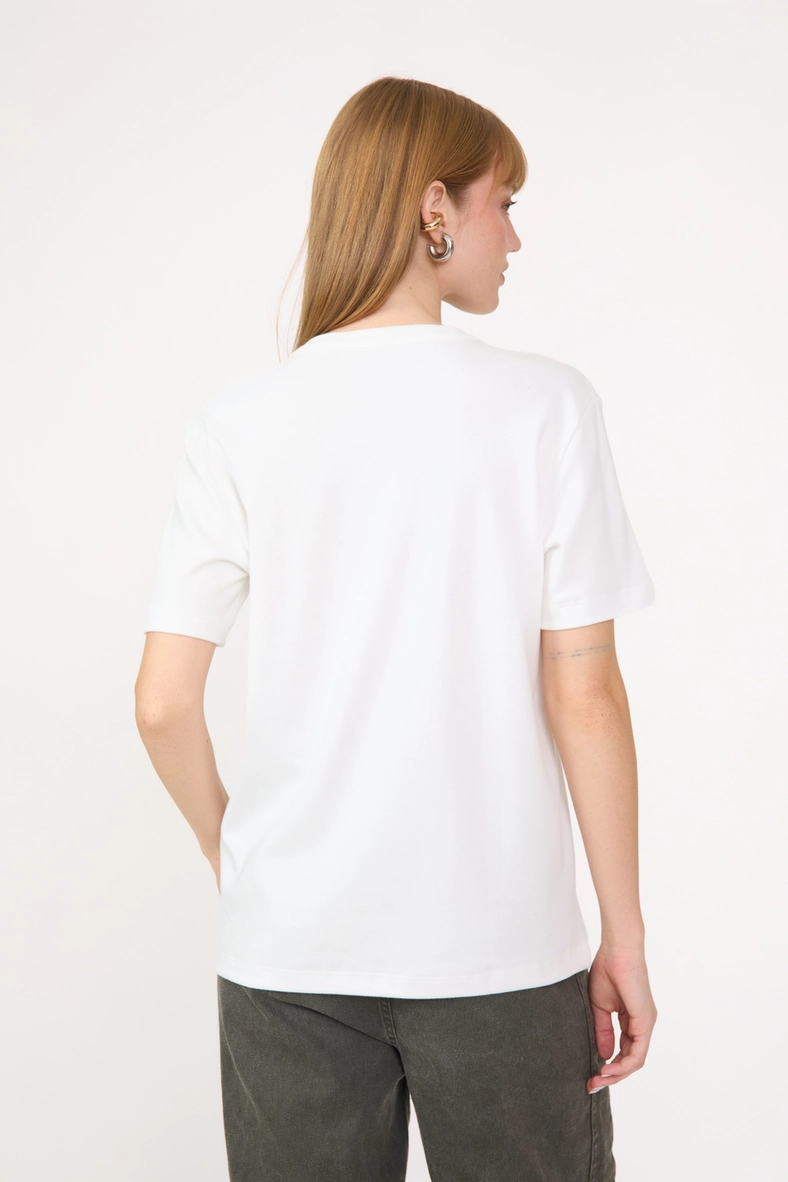 Camiseta Feminina Boyfriend Estampada Off Shell 2