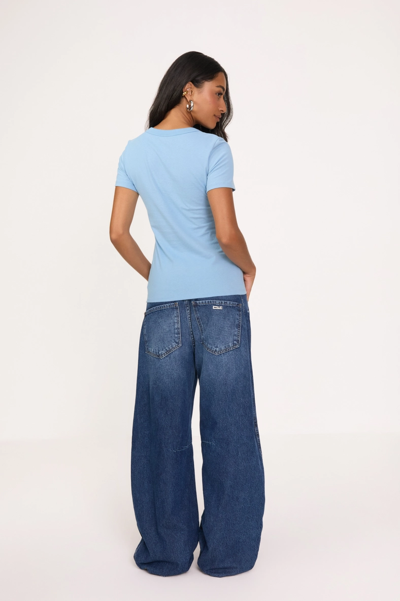Camiseta Feminina Slim Estampada Azul 4