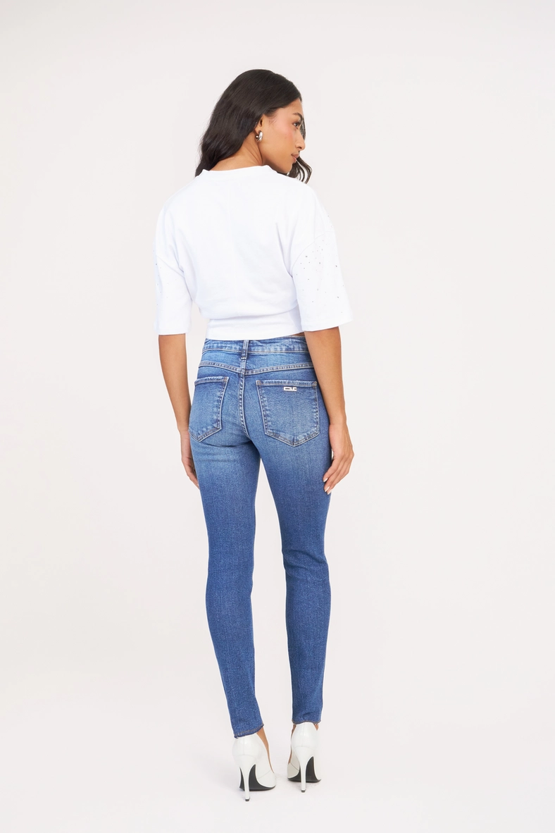 Camiseta Feminina Com Aplicação Branco 5