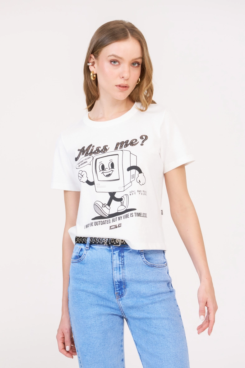 Camiseta Feminina Regular Com Estampa Off Shell 1